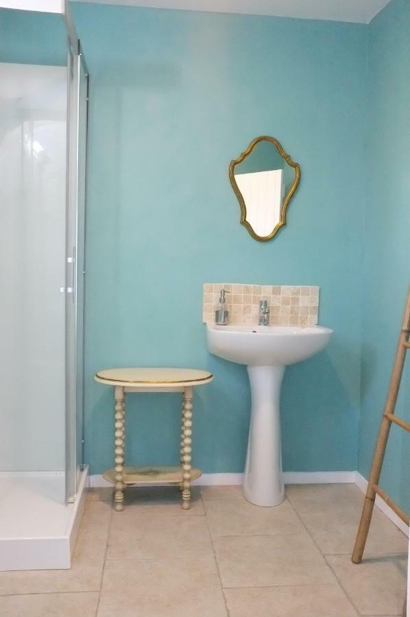 Le Douitel Bed & Breakfast Roncey Dış mekan fotoğraf